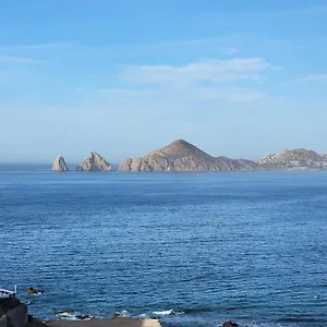  Apartment Oceanfront Penthouse, 2 Masters, 2 Baths, Kitchen!